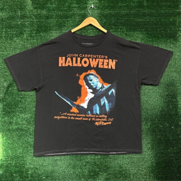 Halloween Michael Myers x Bloody Disgusting Glow In The Dark Tshirt size XL - Picture 1 of 4